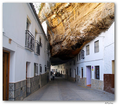 cave_houses_12.jpg