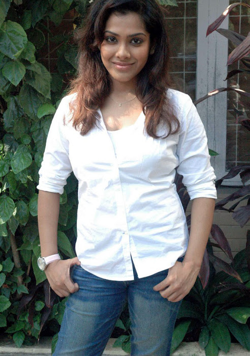 sandhya shoot actress pics