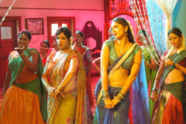 Spicy+anushka