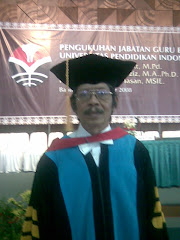 Pro. Dr. H. Cece Rakhmat, M.Pd (mantan Direktur UPI Kampus Serang 05-09