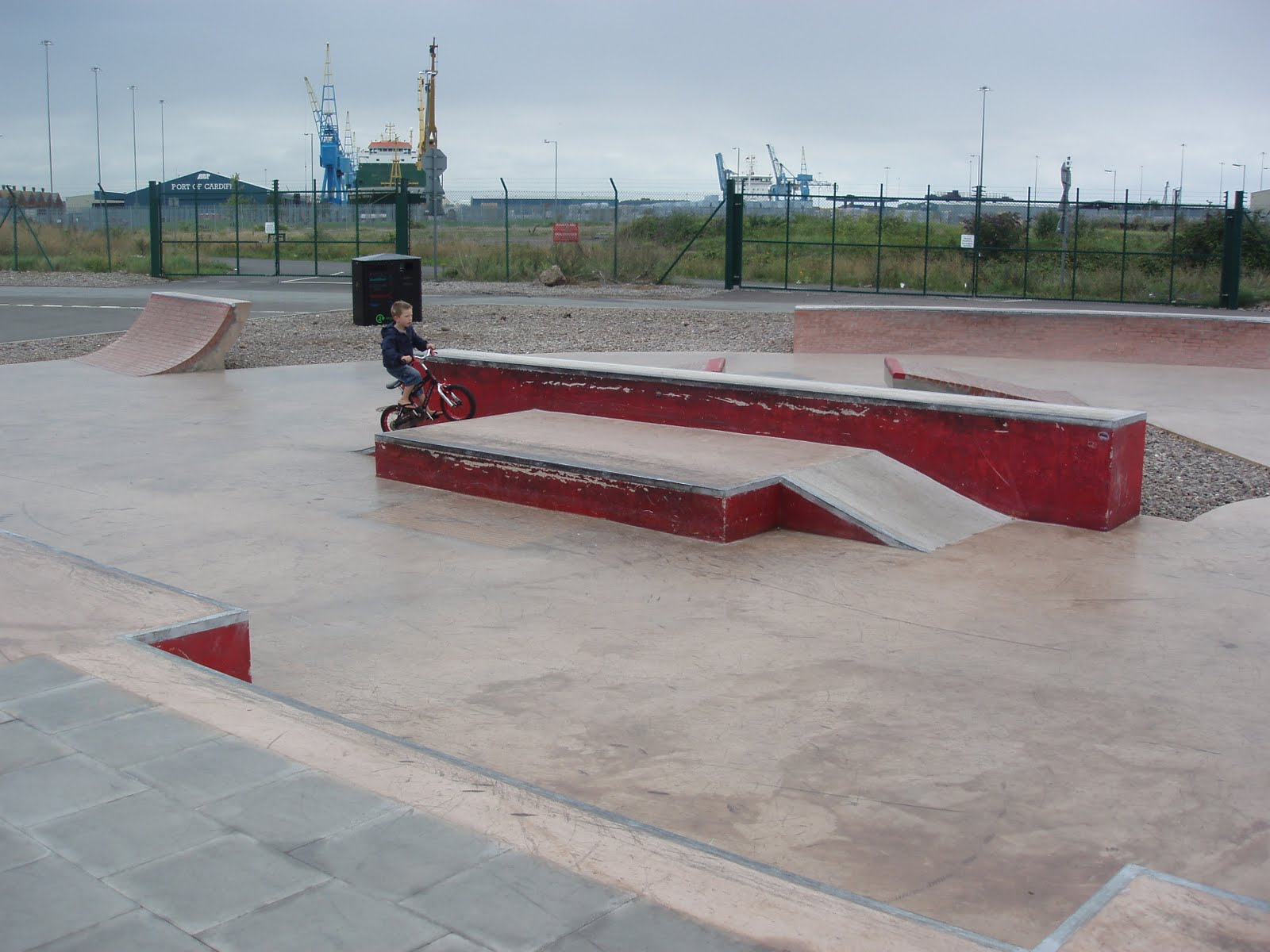 Cardiff skate plaza