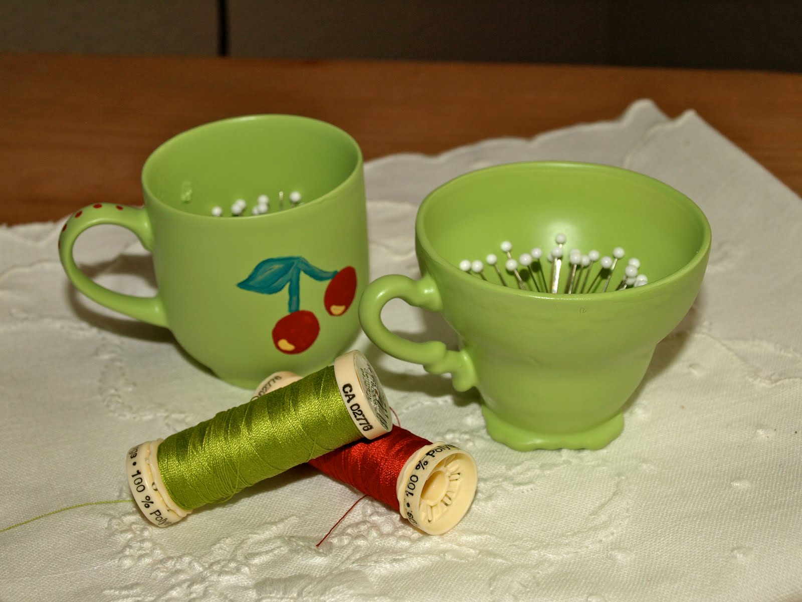 oh write! Pin Holders