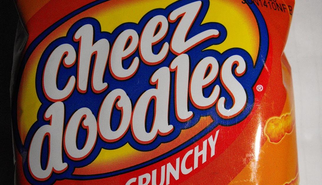 Hot Chicks Eatin' Spicy Chips Snack 116 Wise Cheez Doodles Crunchy