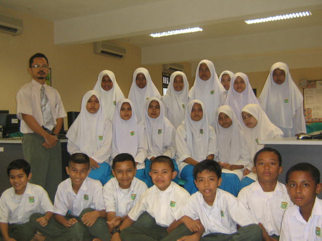 Murid 1 Ibnu Sina 08