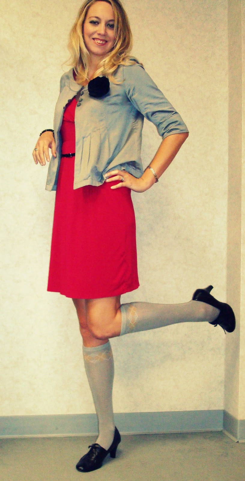 Cleverly Titled Style Blog Knee High Socks, Jersey Dress, and Oxfords