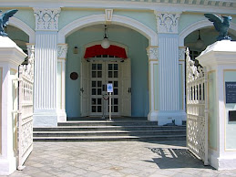 Peranakan Museum entrance