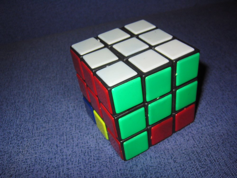 [Rubik2_3.JPG]