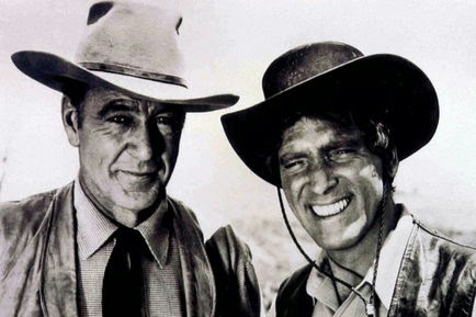 [18398125_w434_h_q80.jpg]