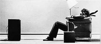 Maxell+Blown-Away+Guy.jpg