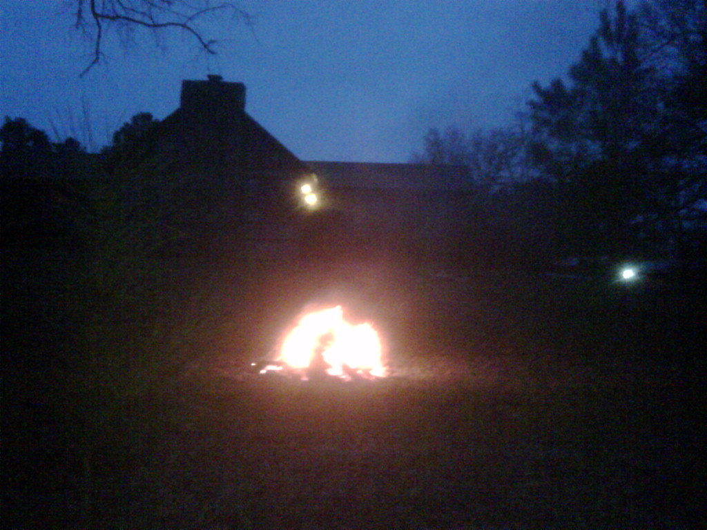 [fire!.jpg]
