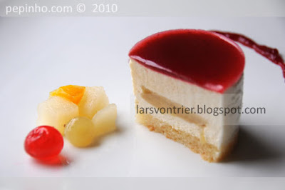 Pastel multifruta con manzana caramelizada