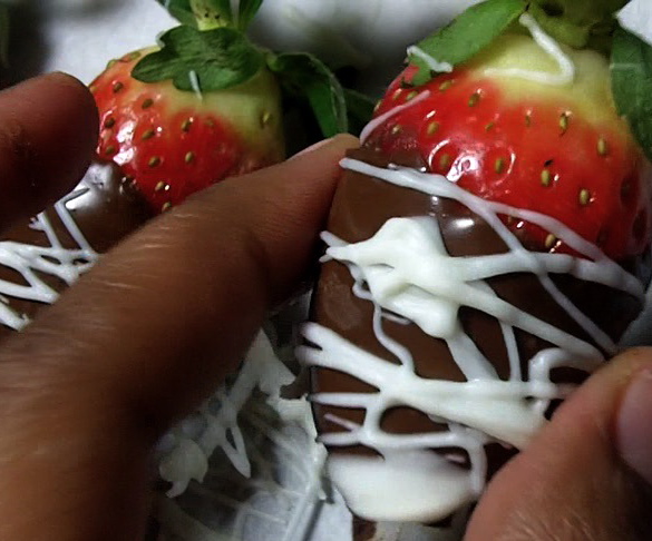 White Chocolate Covered Moscato Strawberries White Chocolate Covered Moscato Strawberries