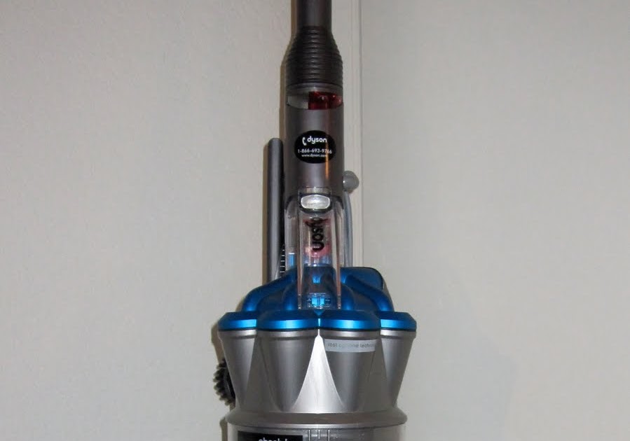 The CollectionReviews and Views of my vacuum collection Dyson dc17