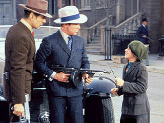 [320x240kidwantspieceoftheaction.jpg]