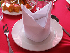 konGSi iLMu F&B: LIPATAN NAPKIN