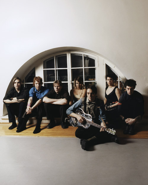 [arcade-fire-neon-02-screen[1].jpg]