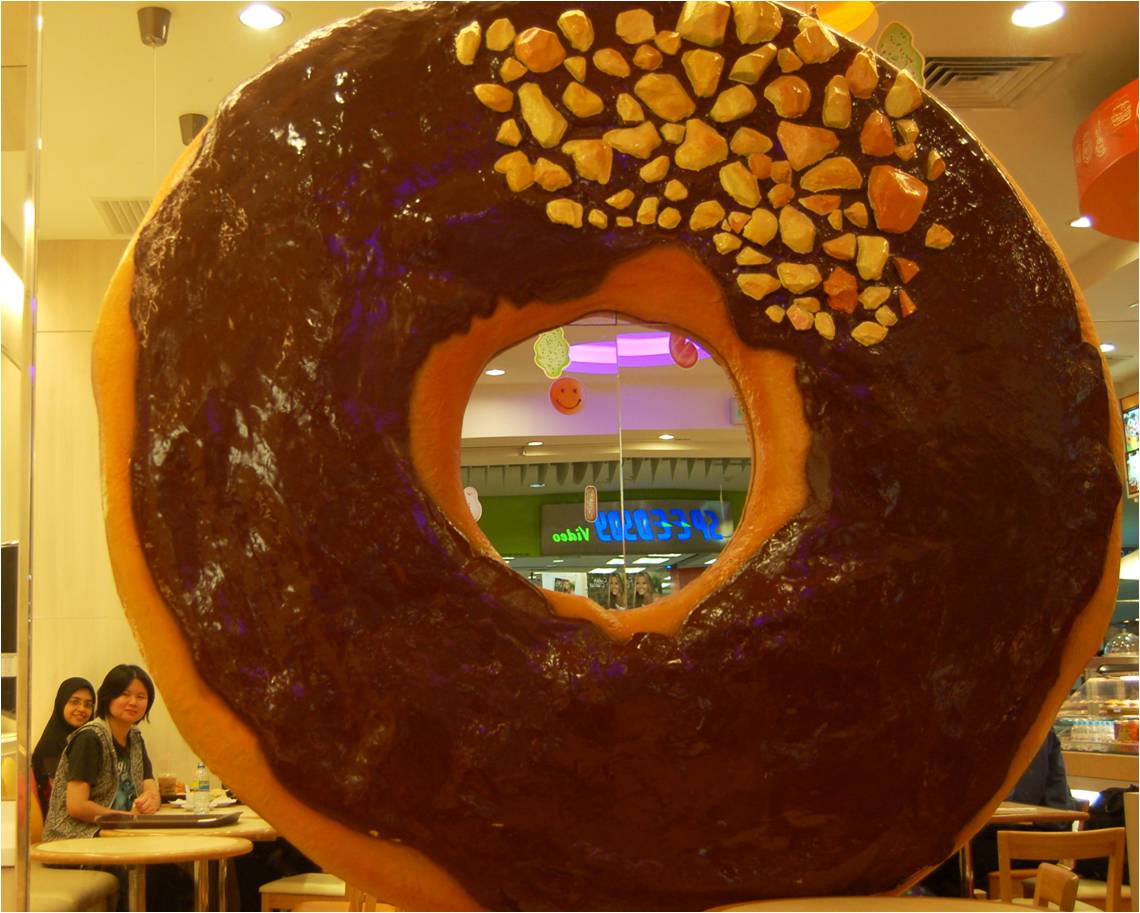 [07+giant+donut.jpg]