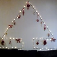 le vestiaire de jeanne advent tree | simple pretty