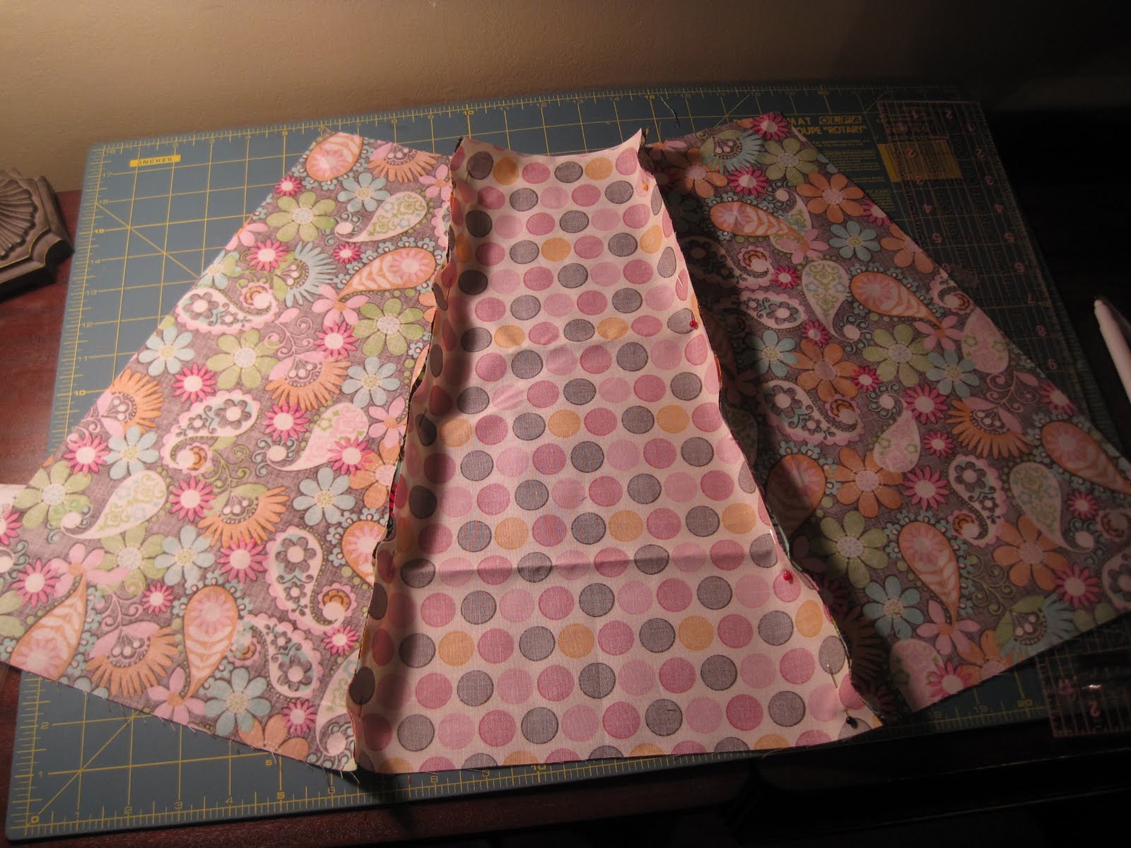 Mama Made It Pretty Panel Dress Tutorial