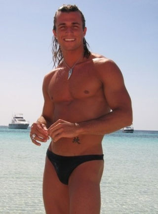 [luca-uomini-e-donne.jpg]