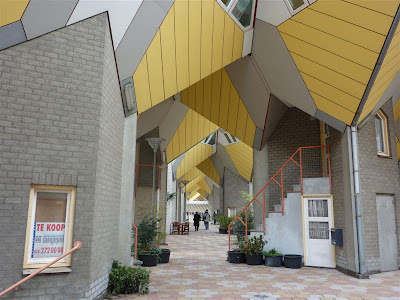 Kubuswoningen. Las Casas Cubo de Rotterdam Kubuswoningen. Las Casas Cubo de Rotterdam