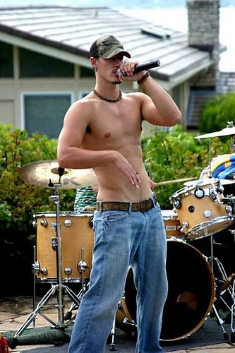 [2347994286_40811046b9_o.jpg]