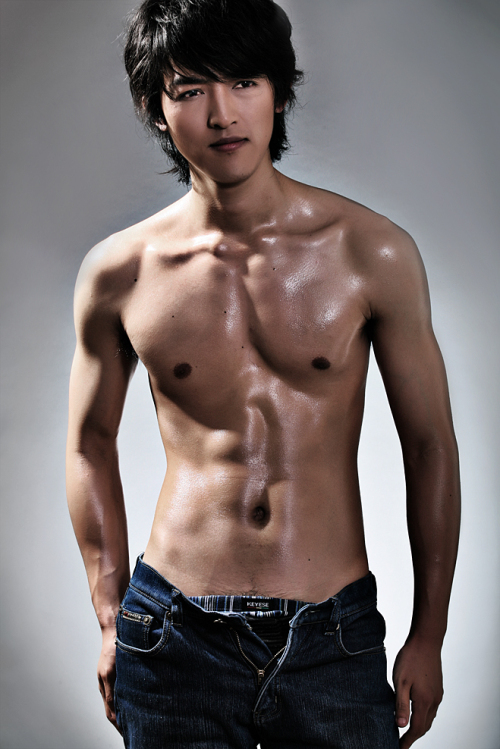 Asian Male Picture 9