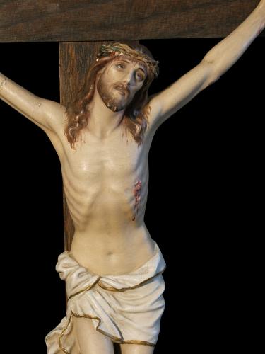 [Jesus+crucifix.jpg]