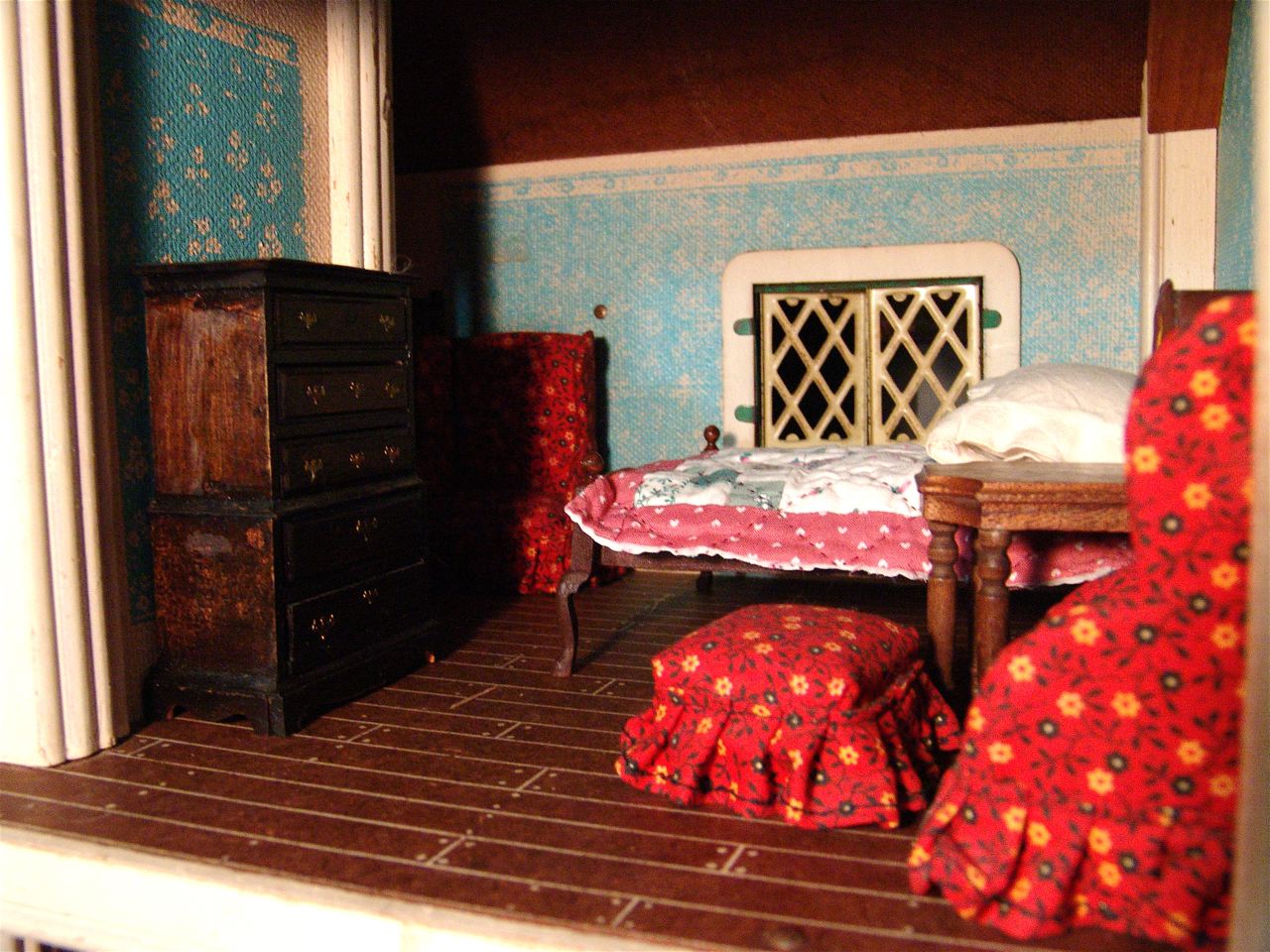 Susan's Mini Homes Random rooms in random houses