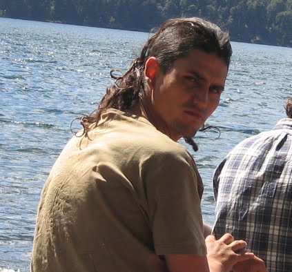 http://3.bp.blogspot.com/_kHsVdahz2LY/S-xNFgSKyFI/AAAAAAAAACY/ytnlXYOWnp0/S660/mauri_punk.jpg