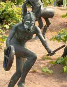 Dancing Statues at Eden Project (2007)
