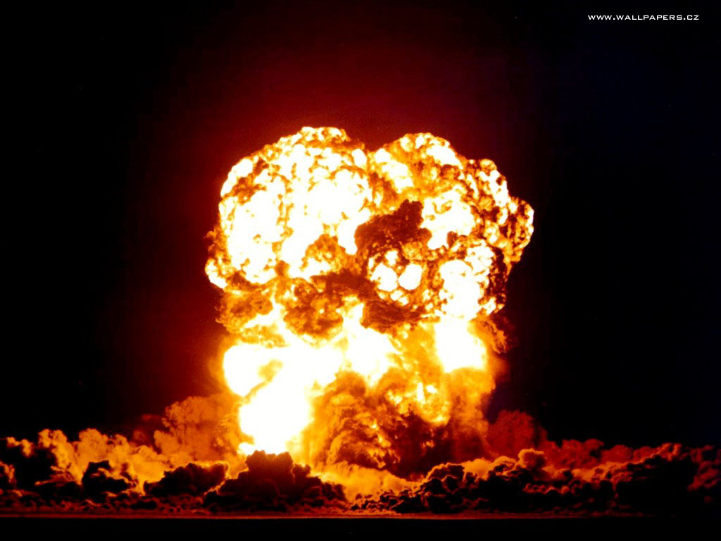 http://3.bp.blogspot.com/_kKT7ONBI8_c/TQA6RNSIPJI/AAAAAAAAAIA/mQLrNGrKnkY/s1600/huge-fire-wallpaper.jpg