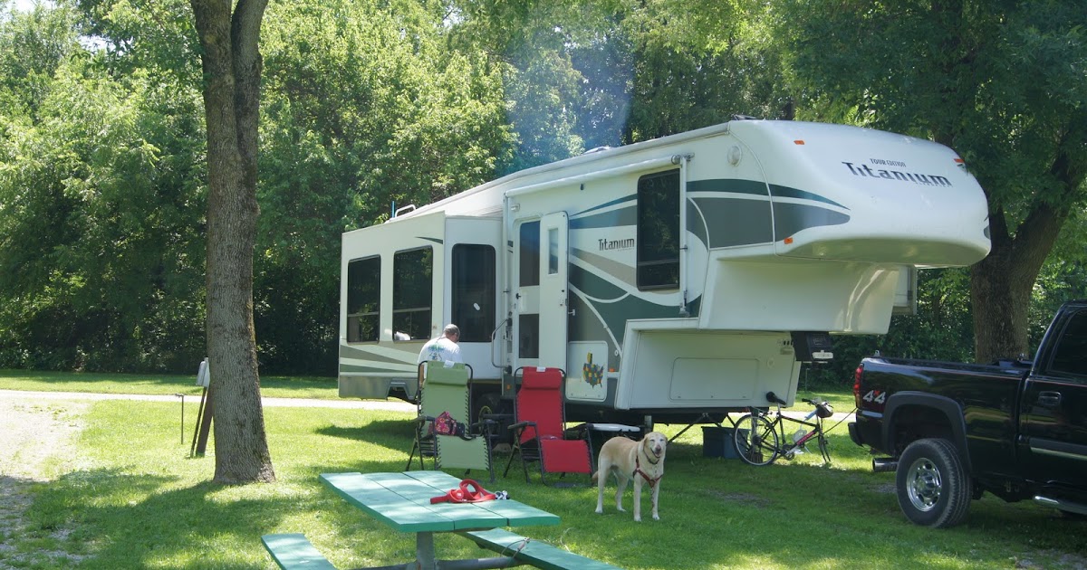 RV Campsites and Reviews 6/20/10 Tin Cup RV Park Site 48 Mahomet, IL