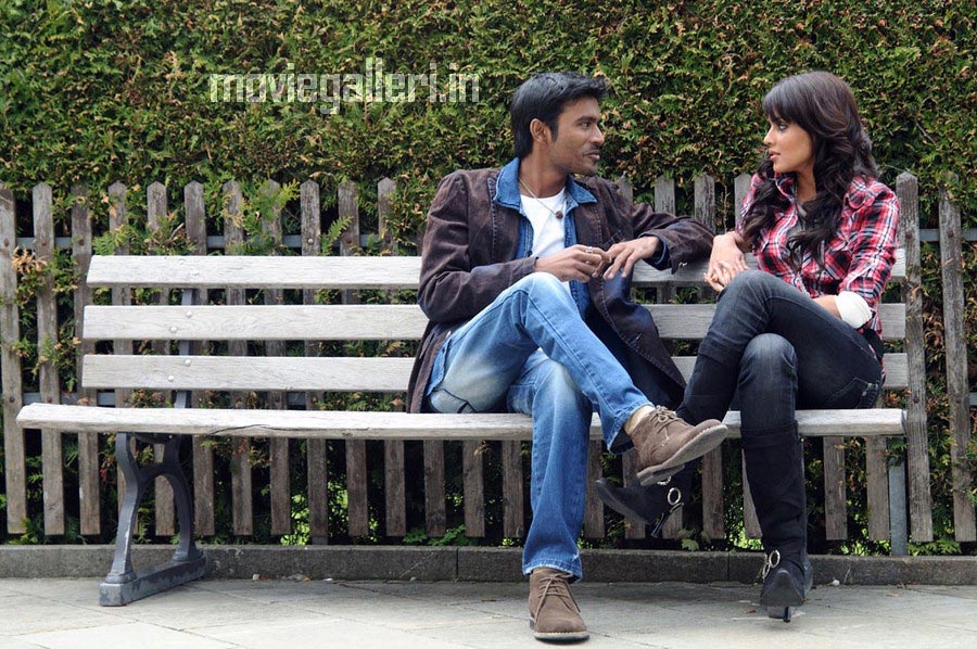 Chukkalanti Ammayi Chakkanaina Abbayi - filmibeatcom