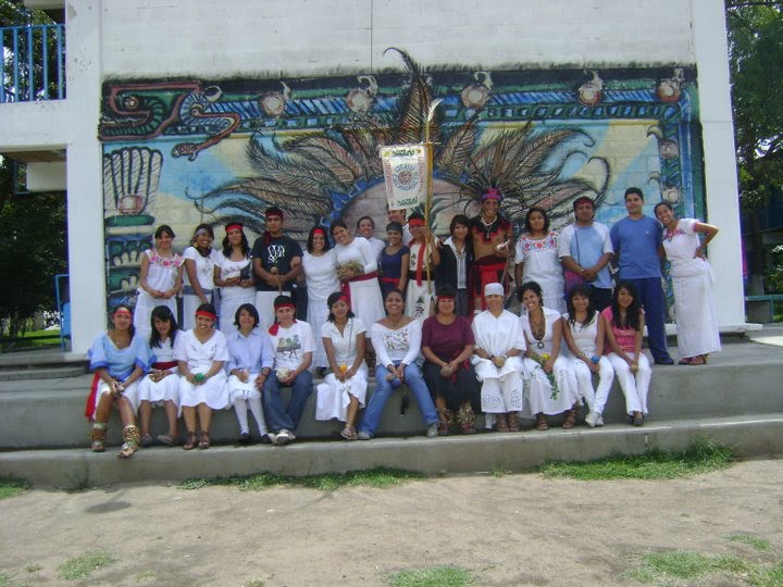 Nuestro grupo de danza en la Preparatoria Oficial No. 11 de Cuautitlán Izcalli, México