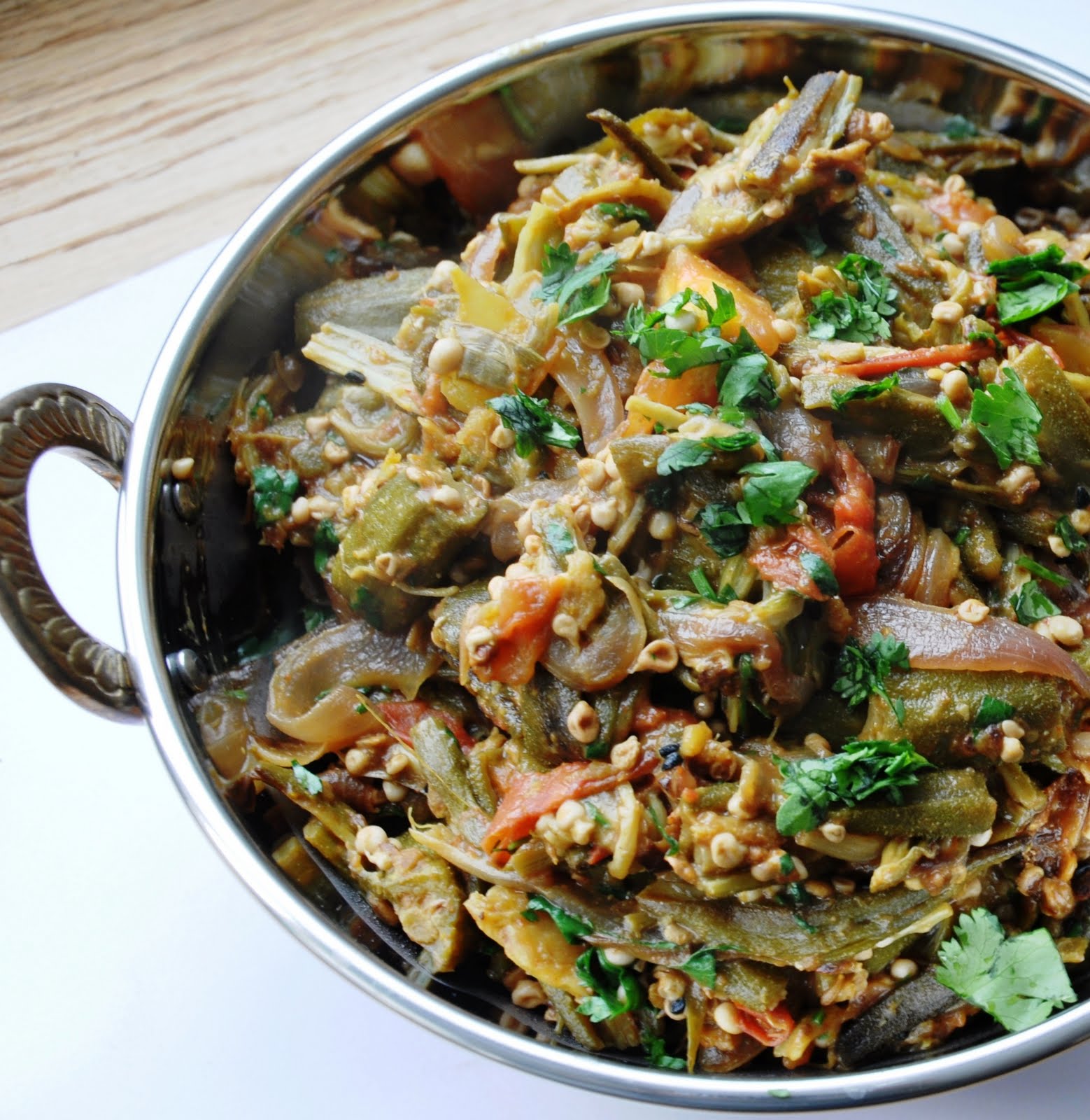 Punjabi Bhindi Masala (Okra sautéed with Onions and Tomatoes) Honey