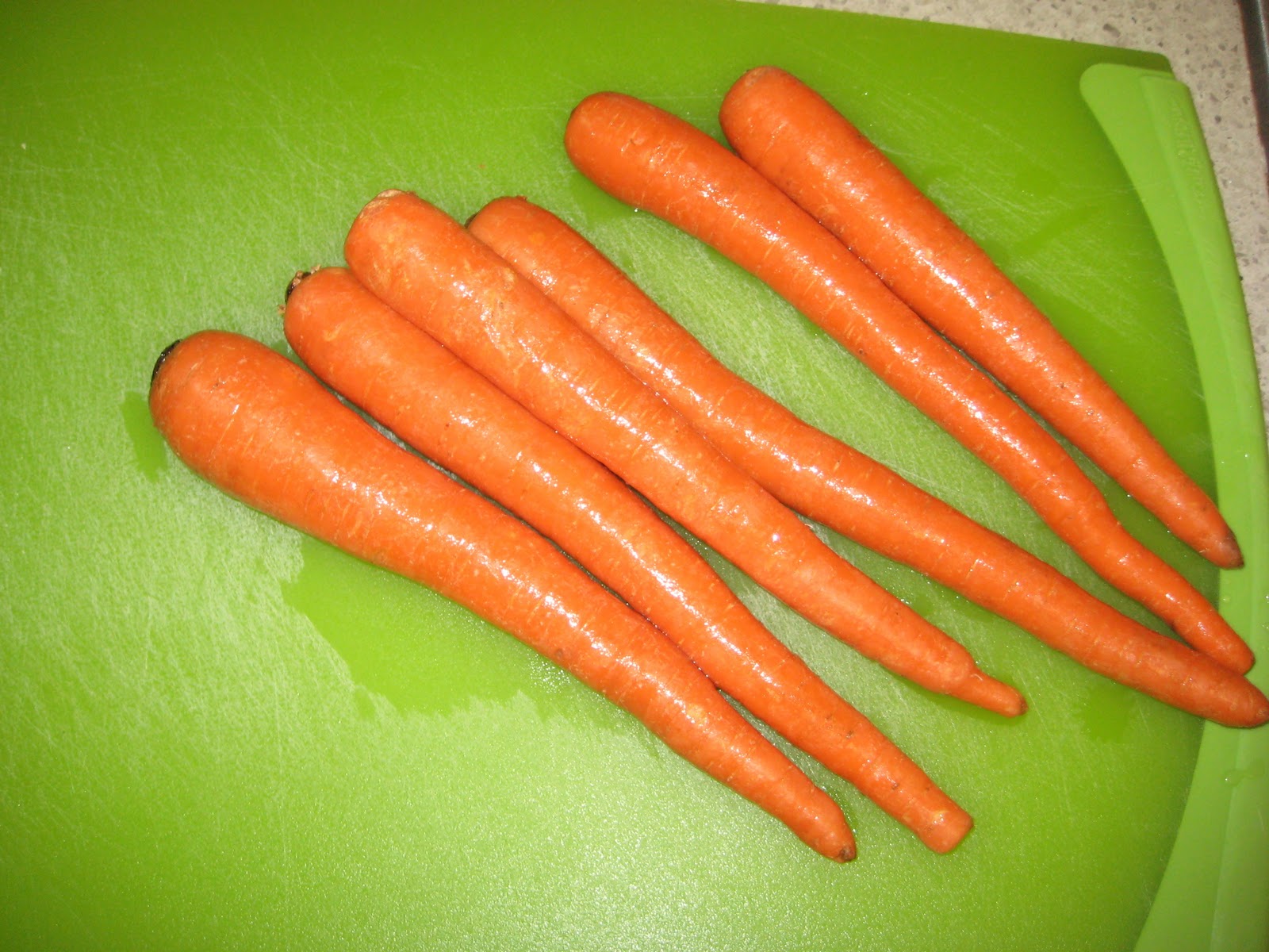 Gajar Ka Halwa (An Indian Carrot Pudding)... Full Fat & 342 Calories