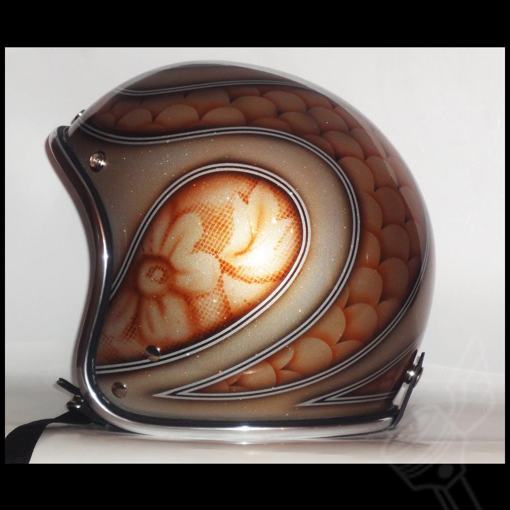Custom-Painted Motorcycle Helmets 1024 x 1024 · 95 kB · jpeg
