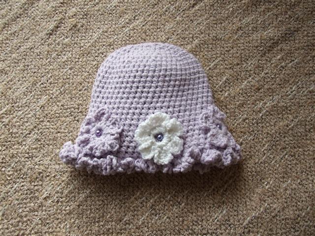 Make an Easy Crochet Hat - YouTube