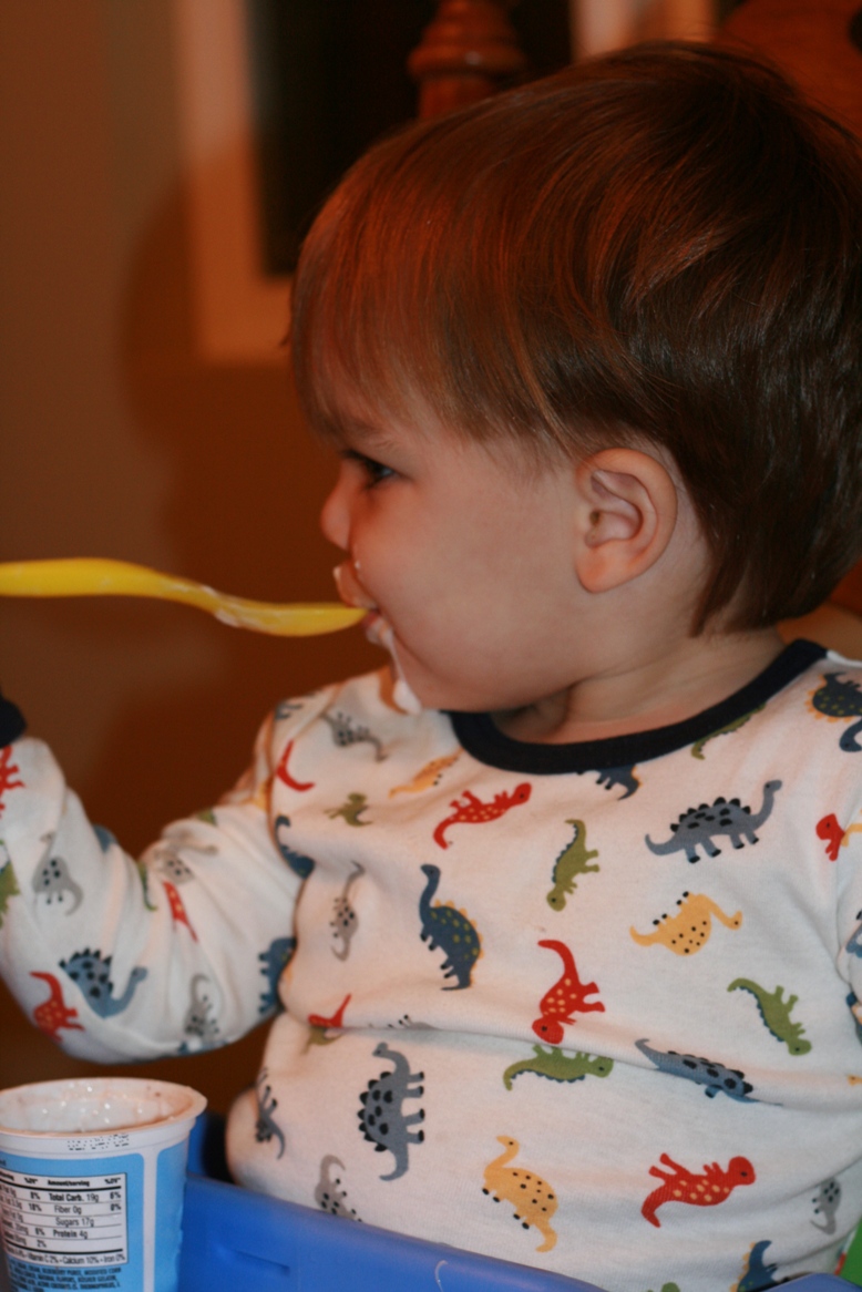 [Self+feeding.JPG]