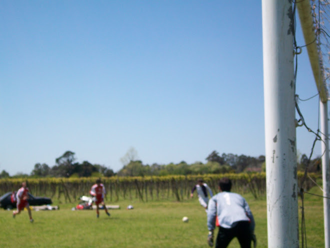 MIREN A CABELO PARECE UNA ZAETA...