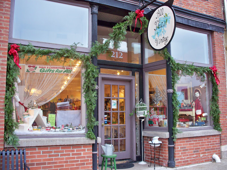 CHRISTMAS%25252BSTORE%25252BFRONT.jpg
