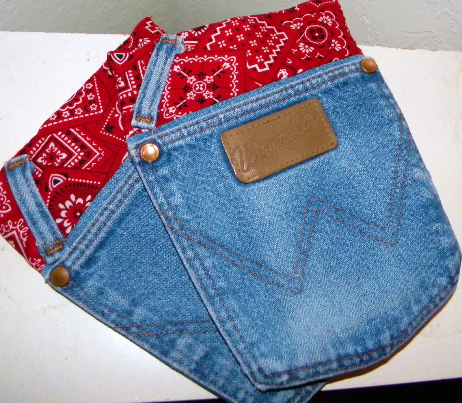 Simply Soares Jean Pocket Pot Holder Tutorial