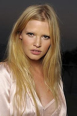 lara stone skinny