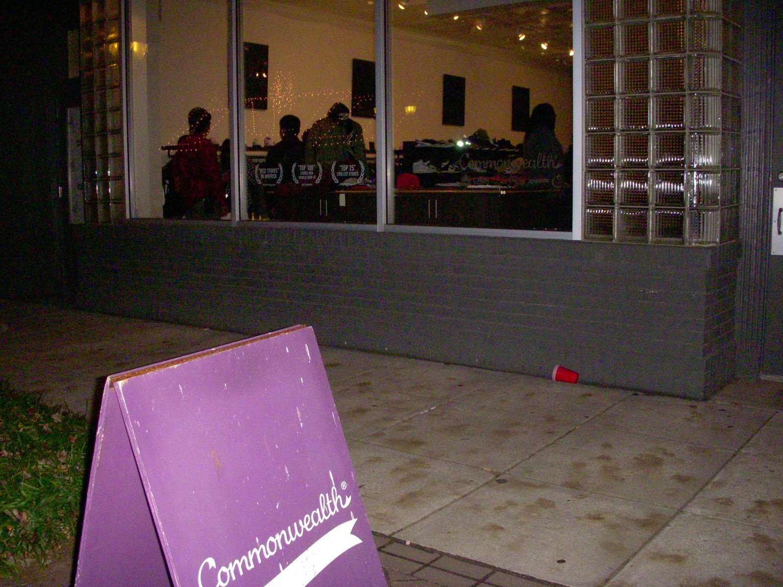 [DSCN0941.JPG]