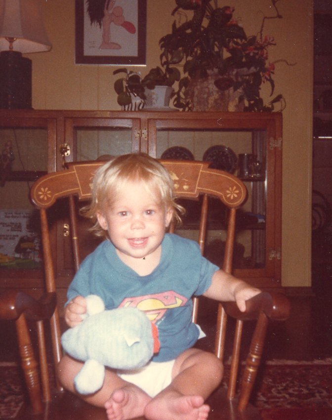 [AK+in+rocking+chair.jpg]