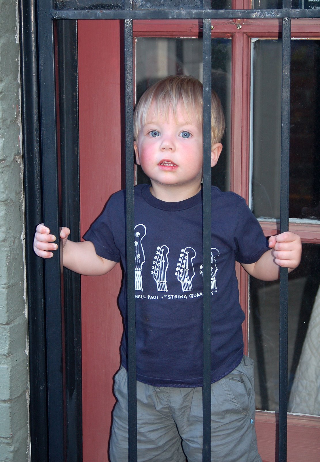 [MiloBehindBars2009.jpg]