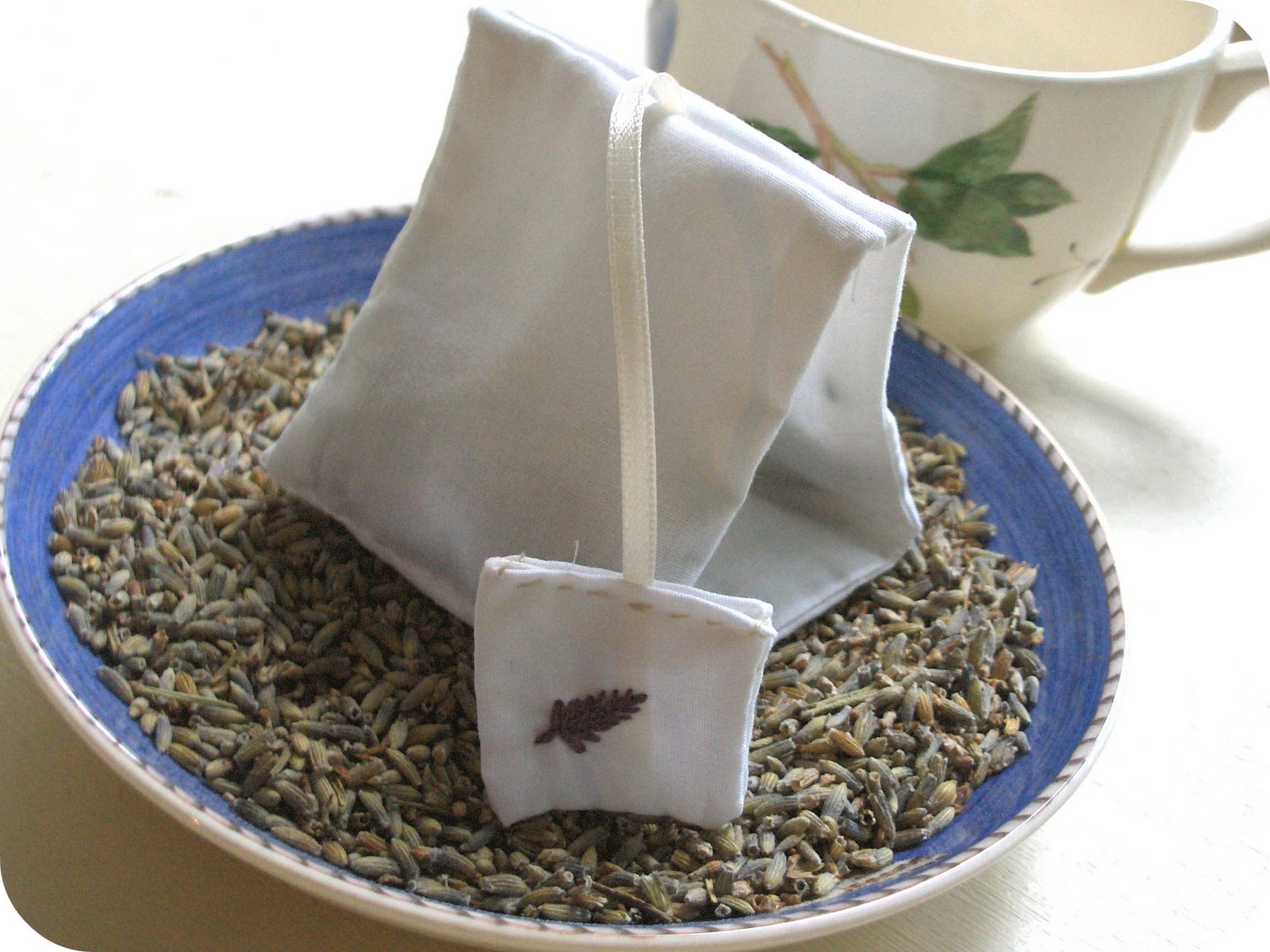 [lavender+sachet+2.jpg]