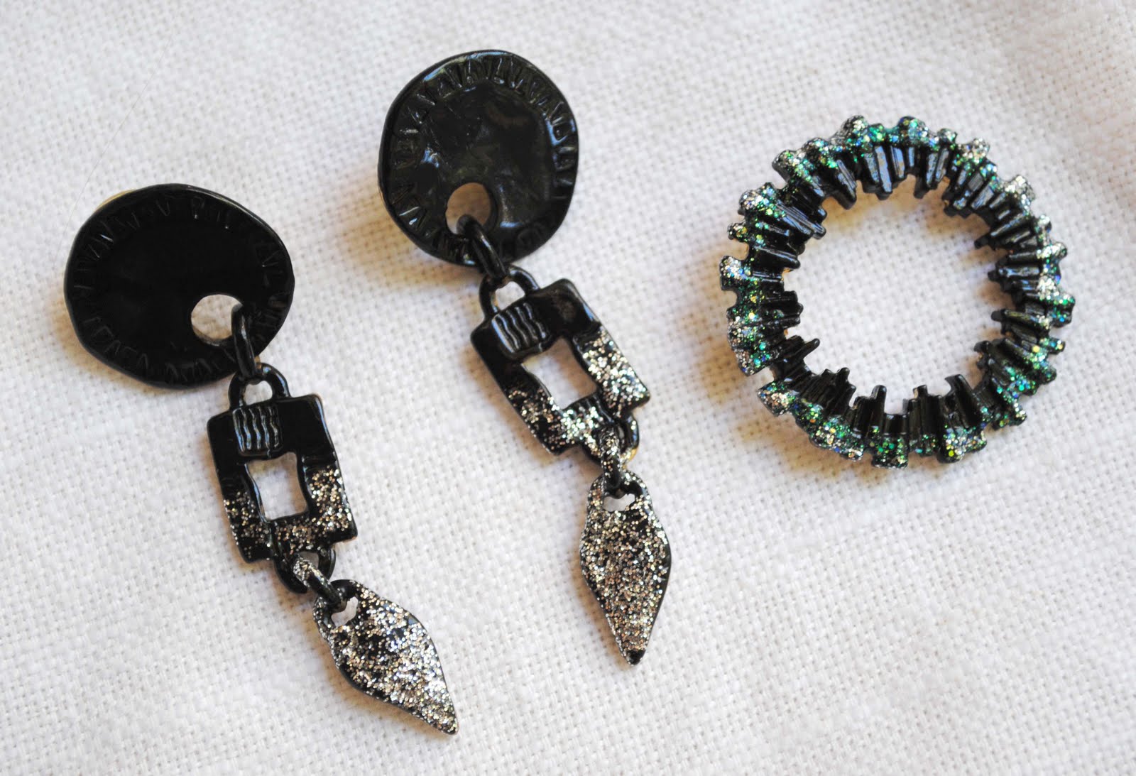 zakka life How To Upcycle Old Jewelry