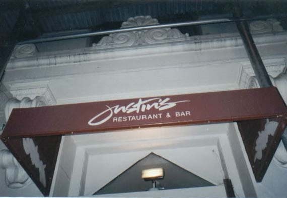 Realgossip 101 Diddy Serves His Last Meal His Justin S Restaurant In New York City